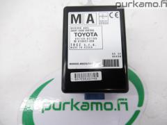 Kuva 1: ohjausboksi receiver assy, smart door control, Toyota Auris 1.8i Hybrid Farm