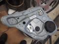 Kuva 1: lasinnostin, Seat Leon 99-05