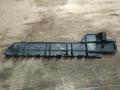 puskurin kiinnike muovi etu vasen 60691362 SX Alfa Romeo 159 1.9 JTS -07